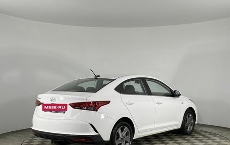 Hyundai Solaris II рестайлинг, 2021 год, 1 699 000 рублей, 6 фотография