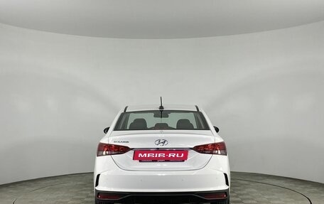 Hyundai Solaris II рестайлинг, 2021 год, 1 699 000 рублей, 8 фотография