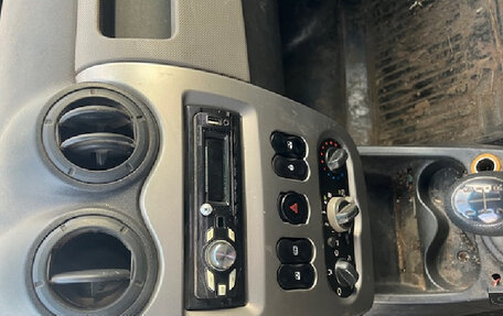 Renault Logan I, 2011 год, 150 000 рублей, 7 фотография