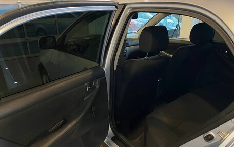 Toyota Corolla, 2005 год, 383 000 рублей, 24 фотография