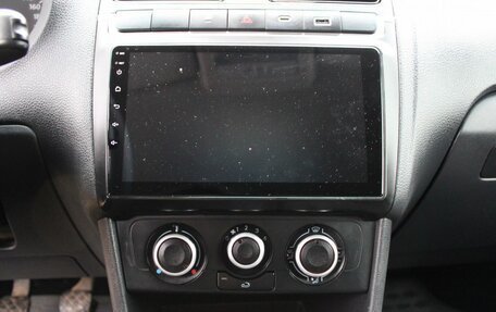 Volkswagen Polo VI (EU Market), 2011 год, 429 000 рублей, 13 фотография