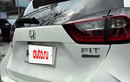 Honda Fit, 2022 год, 1 470 117 рублей, 6 фотография