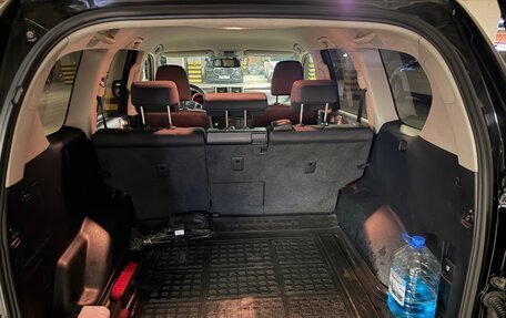 Toyota Land Cruiser Prado 150 рестайлинг 2, 2013 год, 2 750 000 рублей, 9 фотография