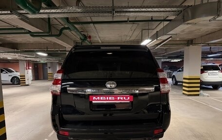 Toyota Land Cruiser Prado 150 рестайлинг 2, 2013 год, 2 750 000 рублей, 11 фотография