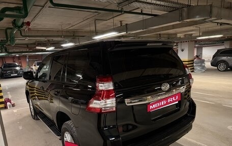 Toyota Land Cruiser Prado 150 рестайлинг 2, 2013 год, 2 750 000 рублей, 10 фотография
