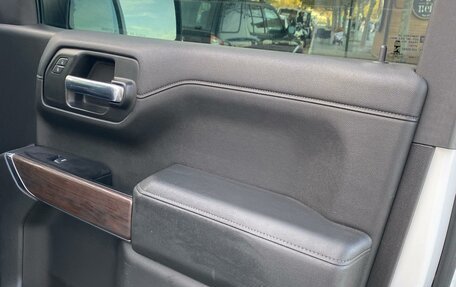 Chevrolet Silverado, 2019 год, 6 500 000 рублей, 11 фотография