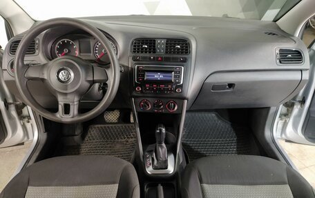 Volkswagen Polo VI (EU Market), 2015 год, 589 000 рублей, 13 фотография