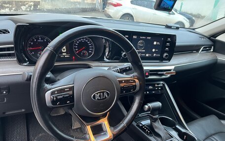 KIA K5, 2021 год, 2 400 000 рублей, 11 фотография