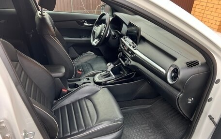 KIA Cerato IV, 2021 год, 2 650 000 рублей, 16 фотография