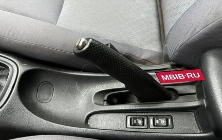 Nissan Almera, 2004 год, 298 000 рублей, 14 фотография