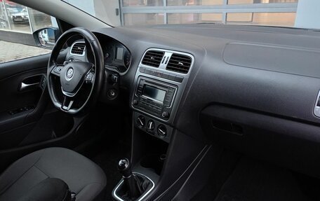Volkswagen Polo VI (EU Market), 2016 год, 979 000 рублей, 6 фотография