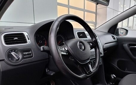 Volkswagen Polo VI (EU Market), 2016 год, 979 000 рублей, 5 фотография