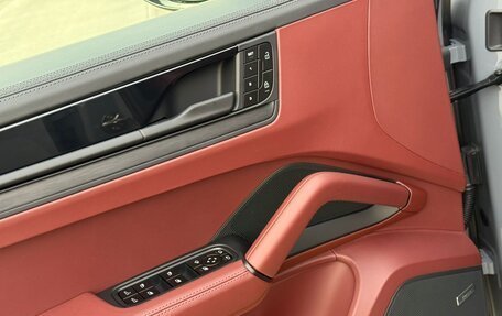 Porsche Cayenne III, 2025 год, 18 900 000 рублей, 24 фотография