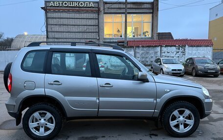 Chevrolet Niva I рестайлинг, 2013 год, 600 000 рублей, 4 фотография