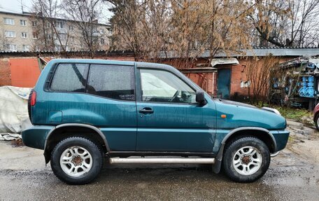 Nissan Terrano II рестайлинг, 1995 год, 350 000 рублей, 3 фотография