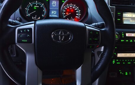 Toyota Land Cruiser Prado 150 рестайлинг 2, 2013 год, 3 600 000 рублей, 2 фотография