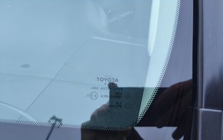 Toyota Land Cruiser Prado 150 рестайлинг 2, 2013 год, 3 600 000 рублей, 6 фотография