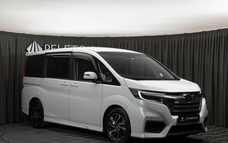 Honda Stepwgn IV, 2021 год, 3 200 000 рублей, 2 фотография