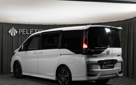 Honda Stepwgn IV, 2021 год, 3 200 000 рублей, 4 фотография