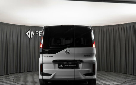 Honda Stepwgn IV, 2021 год, 3 200 000 рублей, 6 фотография