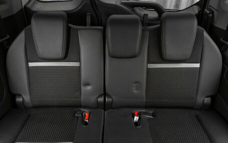 Honda Stepwgn IV, 2021 год, 3 200 000 рублей, 15 фотография