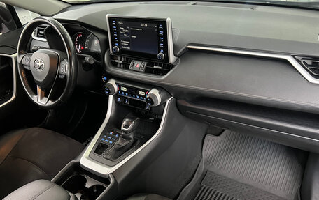 Toyota RAV4, 2022 год, 3 559 000 рублей, 5 фотография