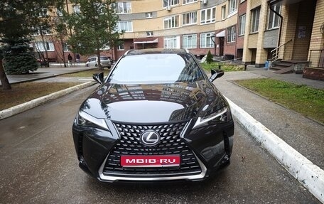 Lexus UX I, 2019 год, 3 200 000 рублей, 1 фотография