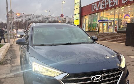 Hyundai Tucson III, 2020 год, 2 300 000 рублей, 1 фотография