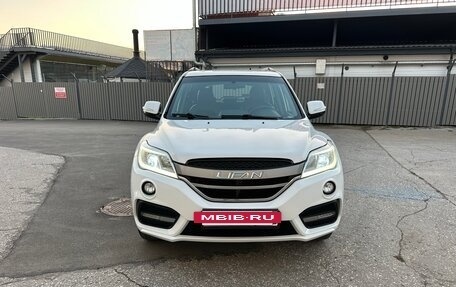 Lifan X60 I рестайлинг, 2017 год, 637 000 рублей, 3 фотография