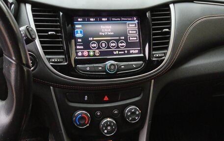 Chevrolet Trax, 2021 год, 1 680 000 рублей, 7 фотография