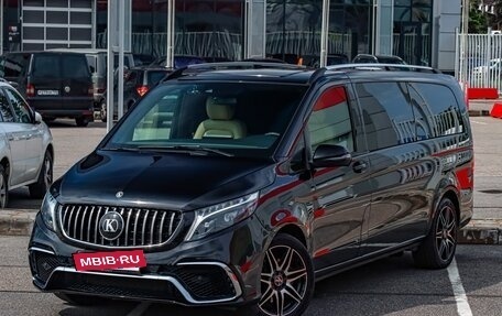 Mercedes-Benz V-Класс, 2023 год, 19 000 000 рублей, 3 фотография