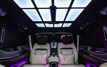 Mercedes-Benz V-Класс, 2023 год, 19 000 000 рублей, 25 фотография