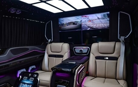 Mercedes-Benz V-Класс, 2023 год, 19 000 000 рублей, 27 фотография