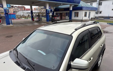 Hyundai Tucson III, 2005 год, 765 000 рублей, 10 фотография