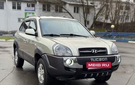 Hyundai Tucson III, 2005 год, 765 000 рублей, 2 фотография