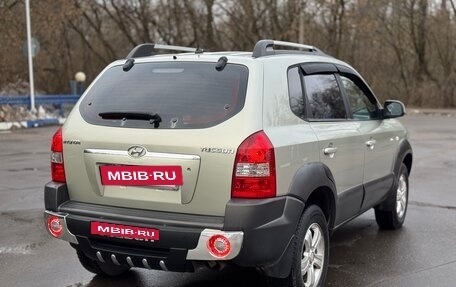 Hyundai Tucson III, 2005 год, 765 000 рублей, 7 фотография