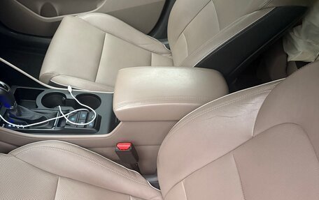 Hyundai Tucson III, 2020 год, 2 300 000 рублей, 6 фотография