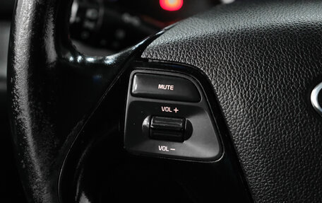 KIA Rio III рестайлинг, 2015 год, 600 000 рублей, 18 фотография