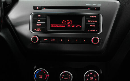 KIA Rio III рестайлинг, 2015 год, 600 000 рублей, 13 фотография