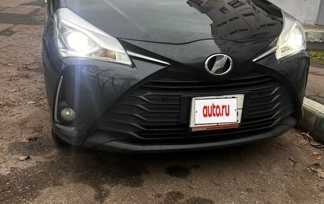 Toyota Vitz, 2019 год, 1 210 000 рублей, 2 фотография