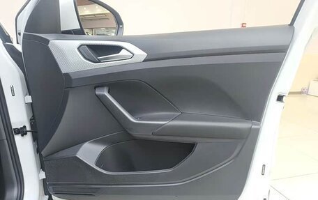 Volkswagen T-Cross I, 2022 год, 1 498 000 рублей, 6 фотография