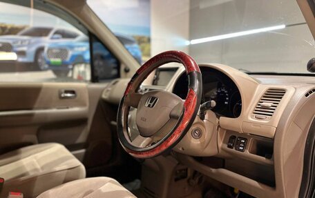 Honda Mobilio I, 2006 год, 525 000 рублей, 11 фотография