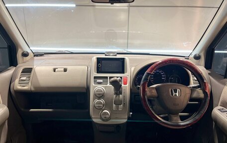 Honda Mobilio I, 2006 год, 525 000 рублей, 13 фотография