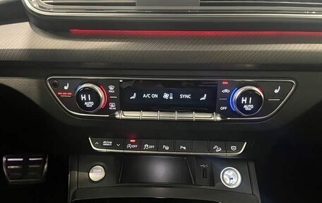 Audi Q5, 2024 год, 5 900 000 рублей, 12 фотография