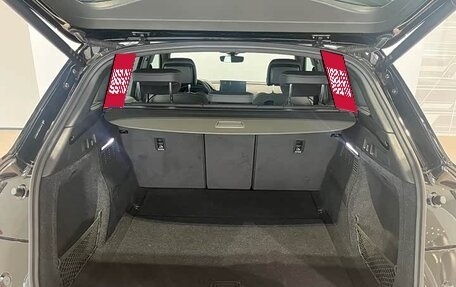 Audi Q5, 2024 год, 5 900 000 рублей, 15 фотография