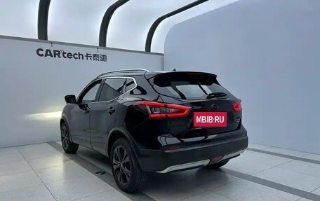 Nissan Qashqai, 2021 год, 2 300 000 рублей, 6 фотография