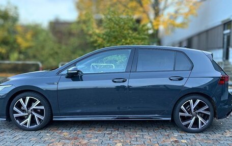 Volkswagen Golf VIII, 2022 год, 1 890 032 рублей, 4 фотография