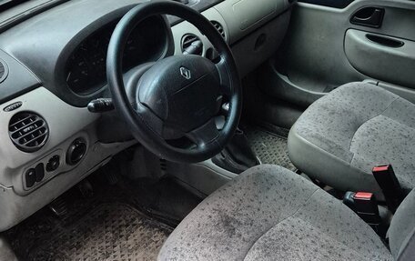 Renault Kangoo II рестайлинг, 2004 год, 340 000 рублей, 4 фотография