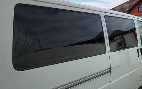 Volkswagen Caravelle T4, 2001 год, 2 500 000 рублей, 3 фотография