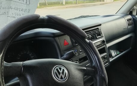 Volkswagen Caravelle T4, 2001 год, 2 500 000 рублей, 10 фотография